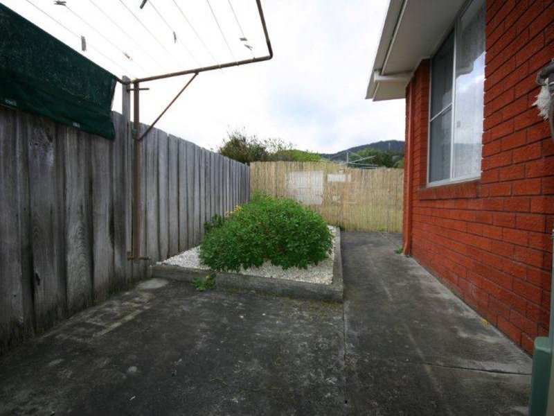 1/6 Walgett Place GLENORCHY 8