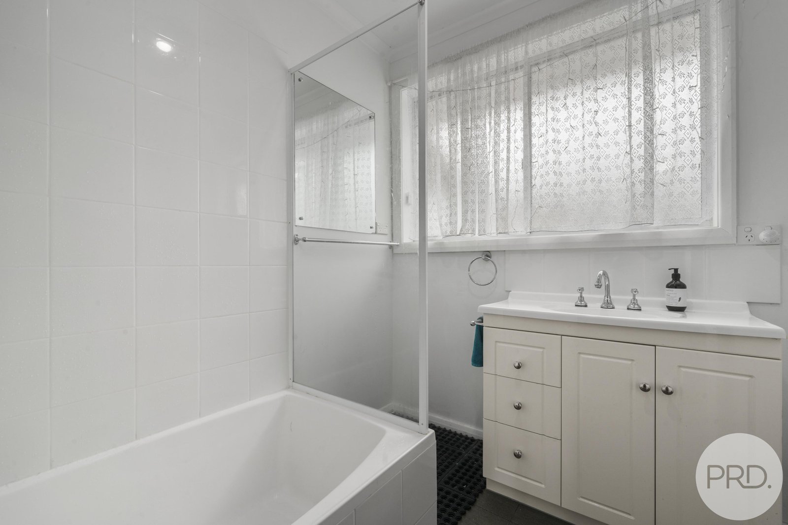 1/6 Walgett Place GLENORCHY 6