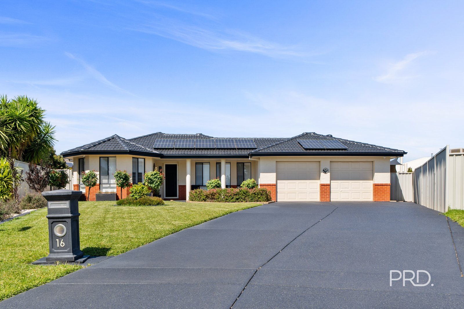 16 Walla Place GLENFIELD PARK 1