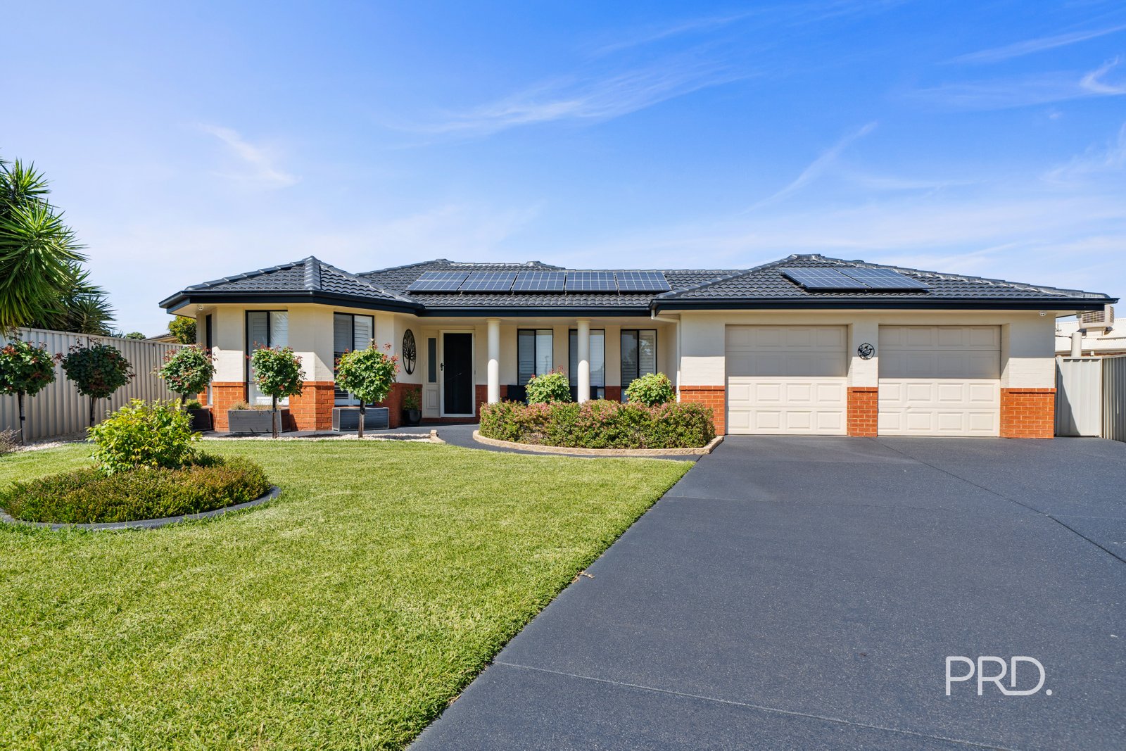 16 Walla Place GLENFIELD PARK 2