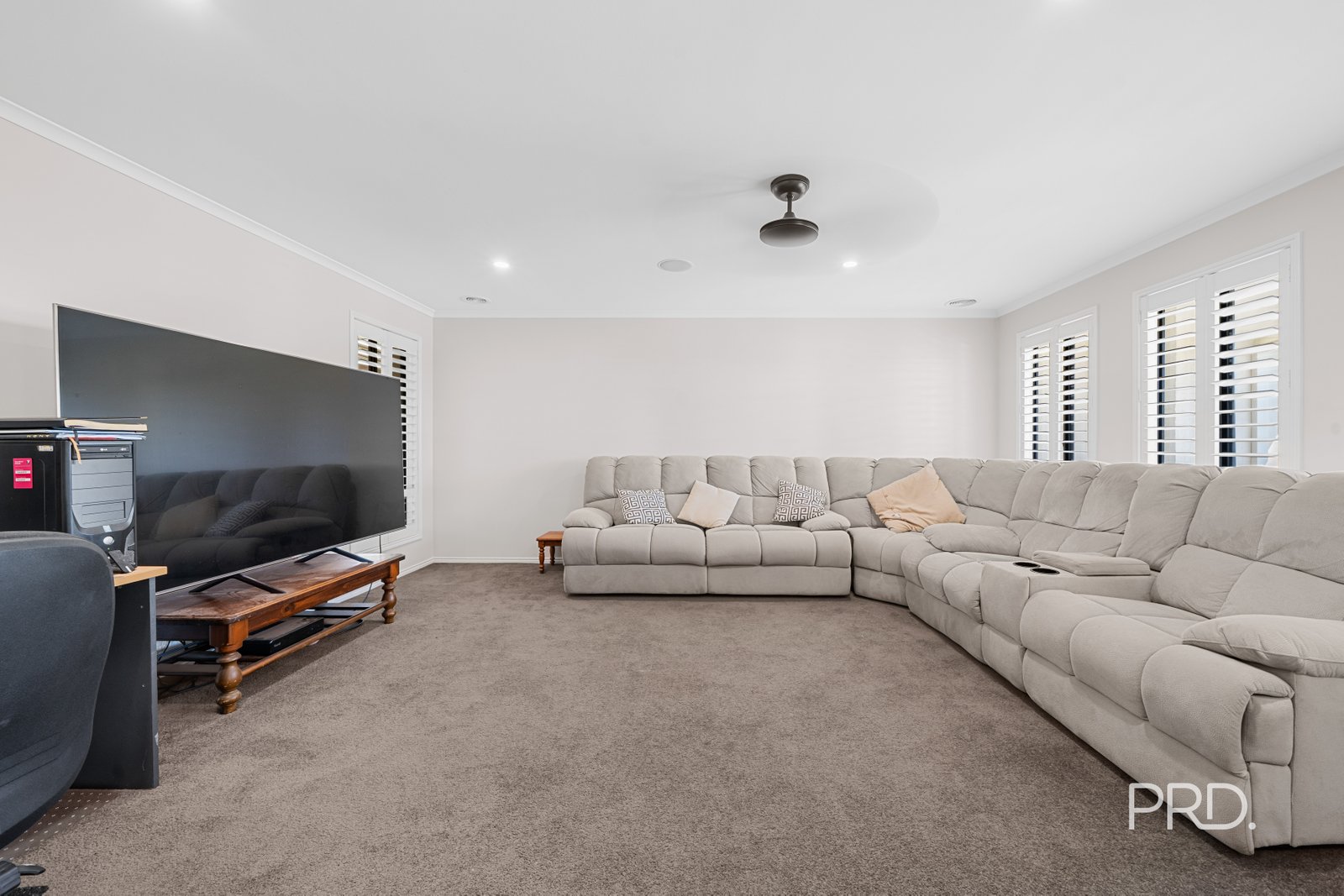 16 Walla Place GLENFIELD PARK 4