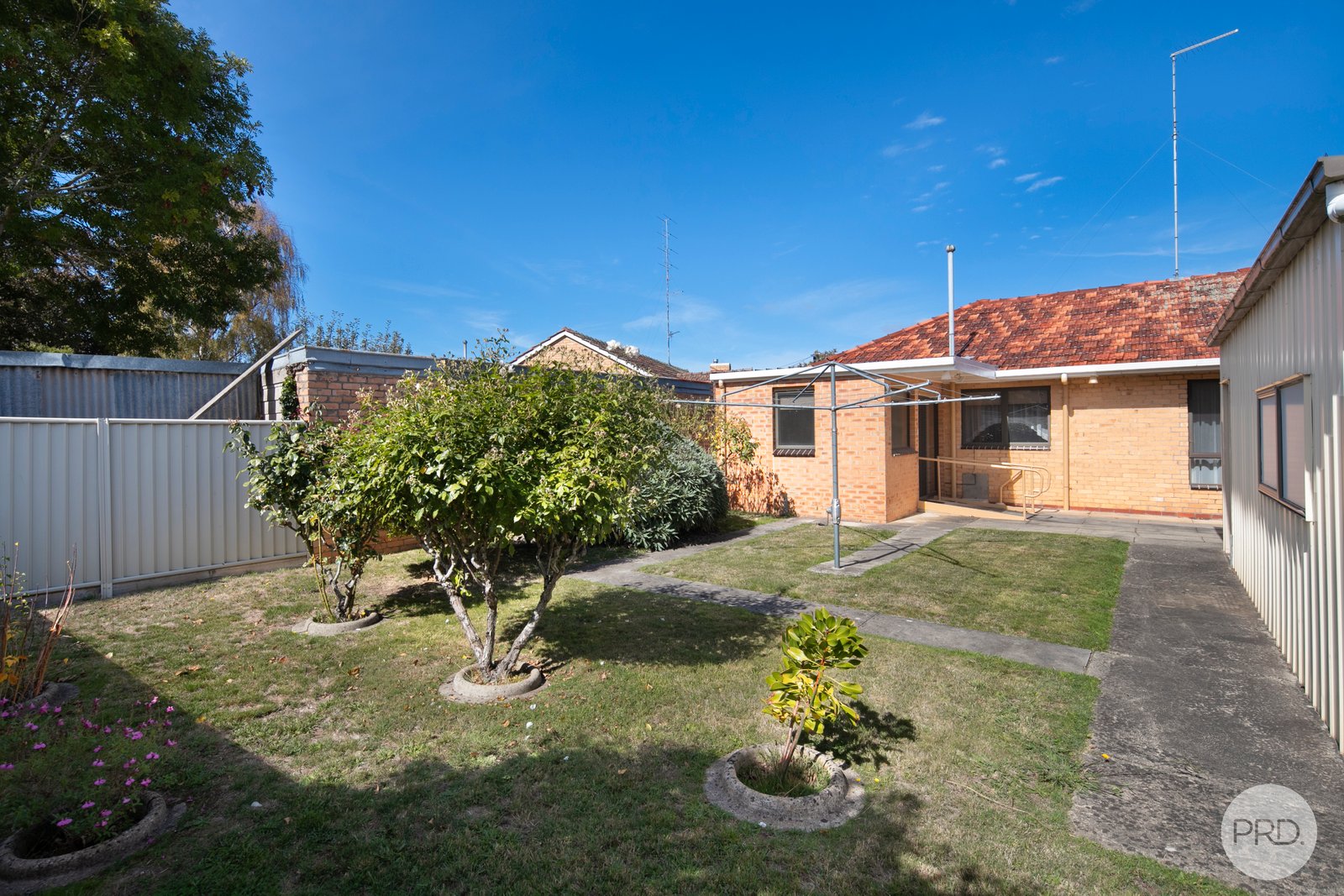 16 Waller Avenue NEWINGTON 14