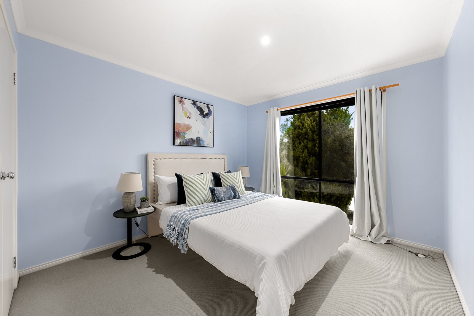 Real Estate and Property in 16 Wallingford Place, Rowville, VIC