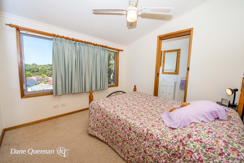 16 Waratah Avenue SALAMANDER BAY 21