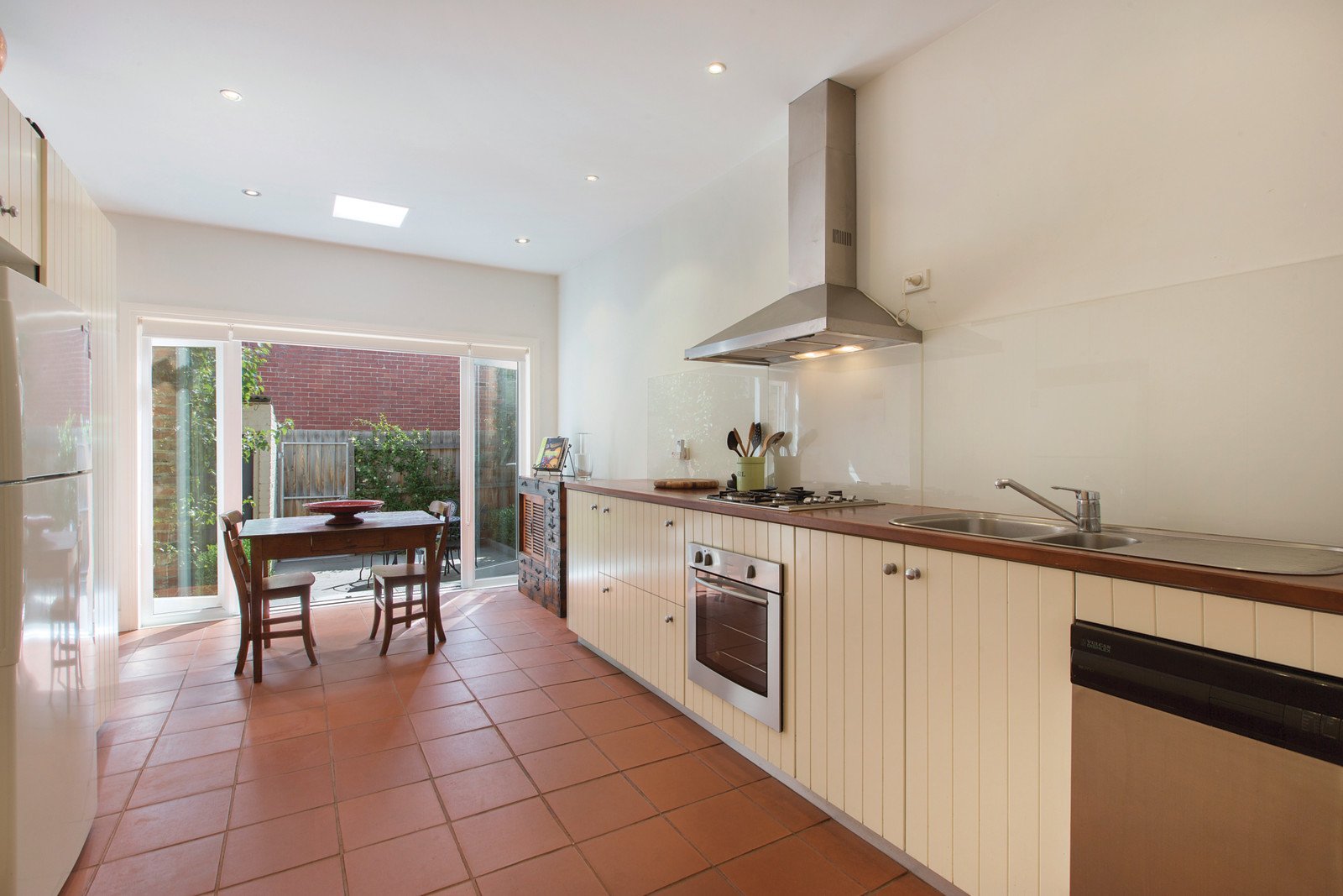 16 Ward Street, South Melbourne, VIC