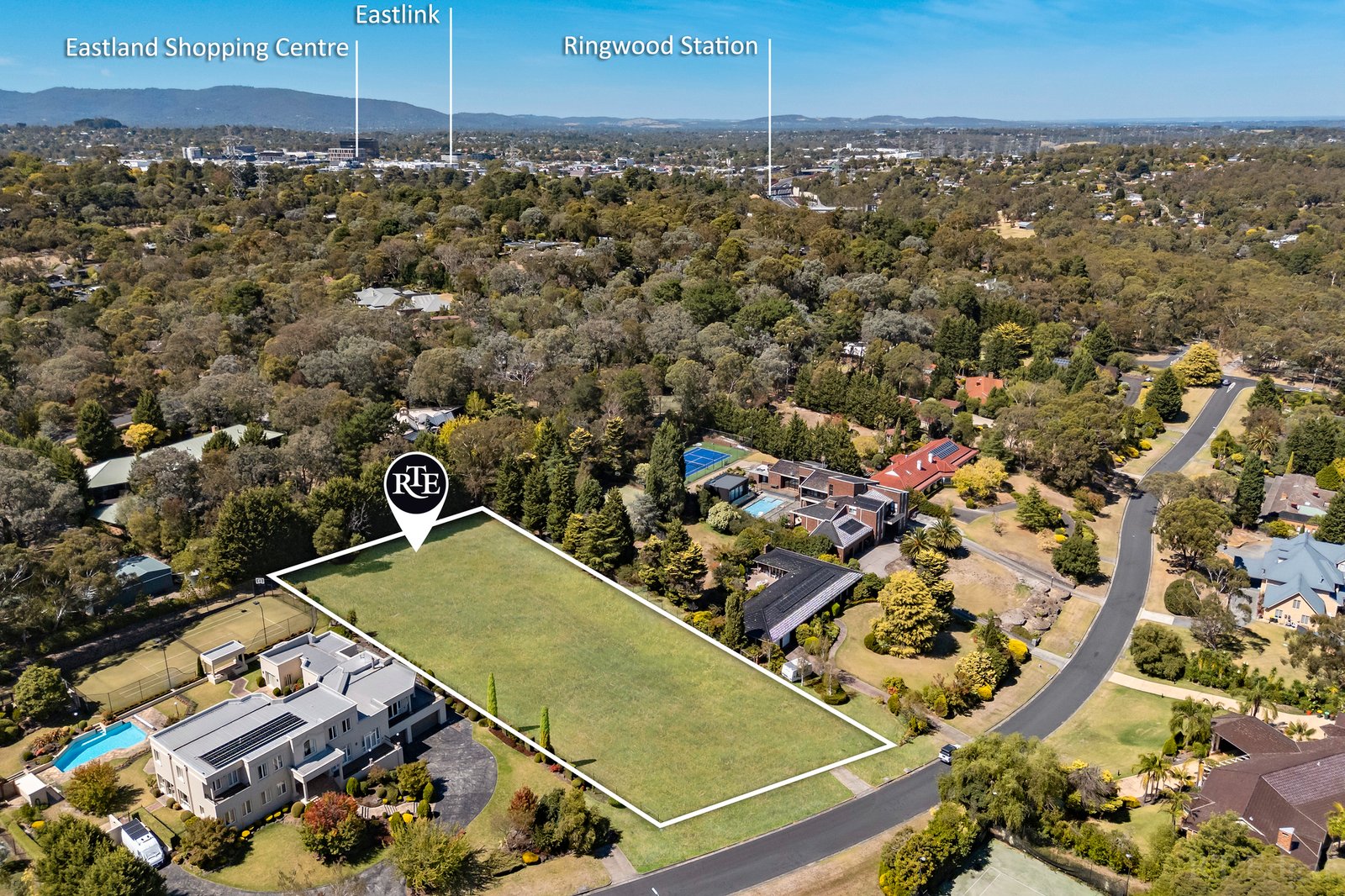 Real Estate and Property in 16 Warner Court, Donvale, VIC