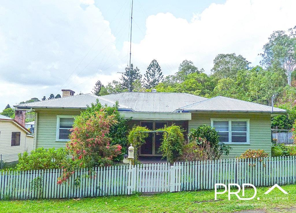 16 Warrazambil Street KYOGLE 4