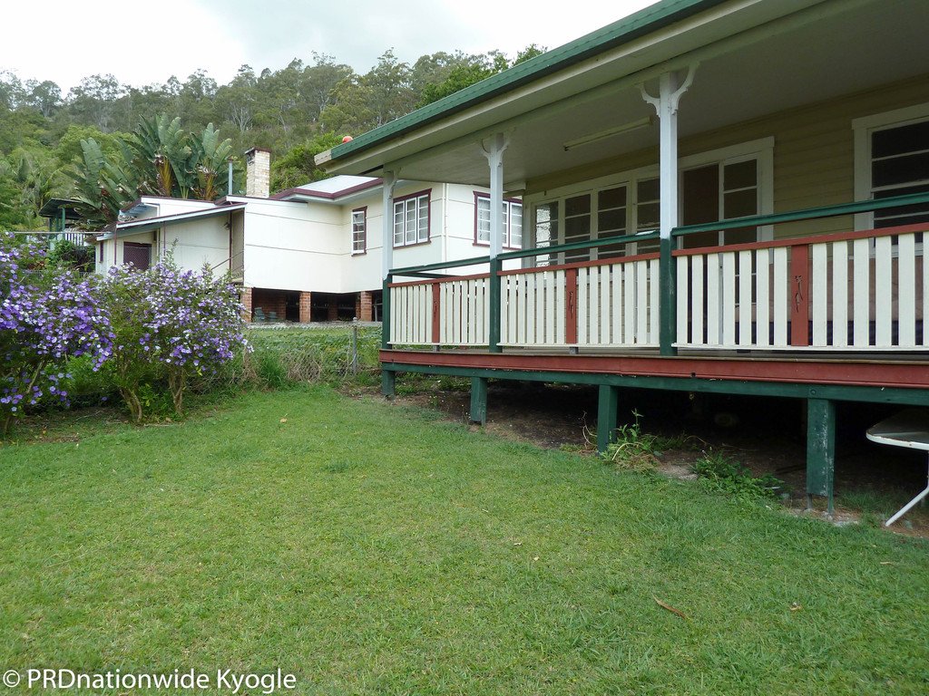 16 Warrazambil Street KYOGLE 2
