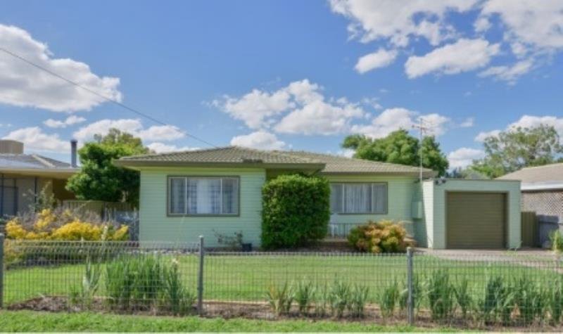 16 Warren Street TAMWORTH 1