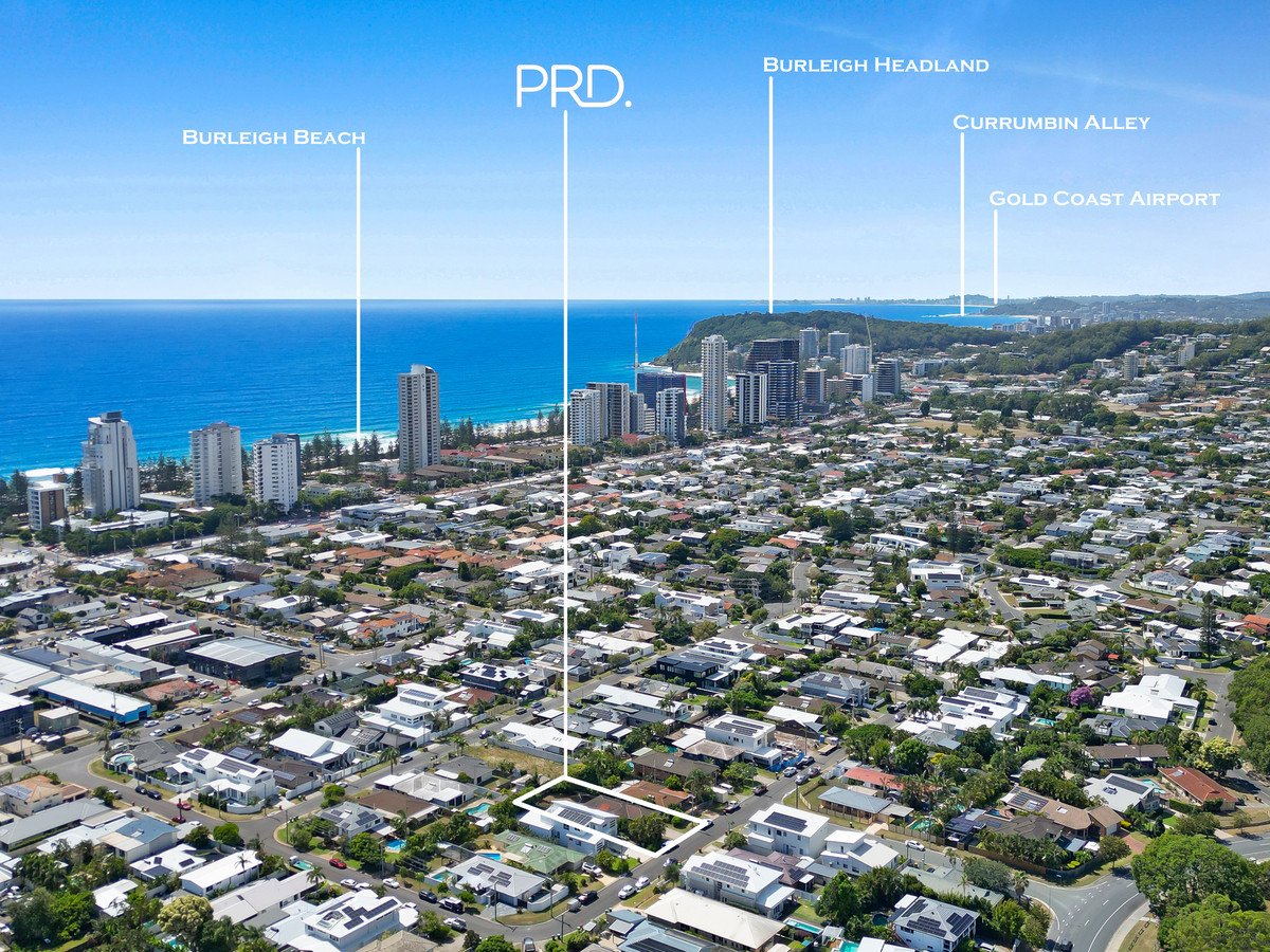 16 Warrina Crescent Burleigh Waters 13