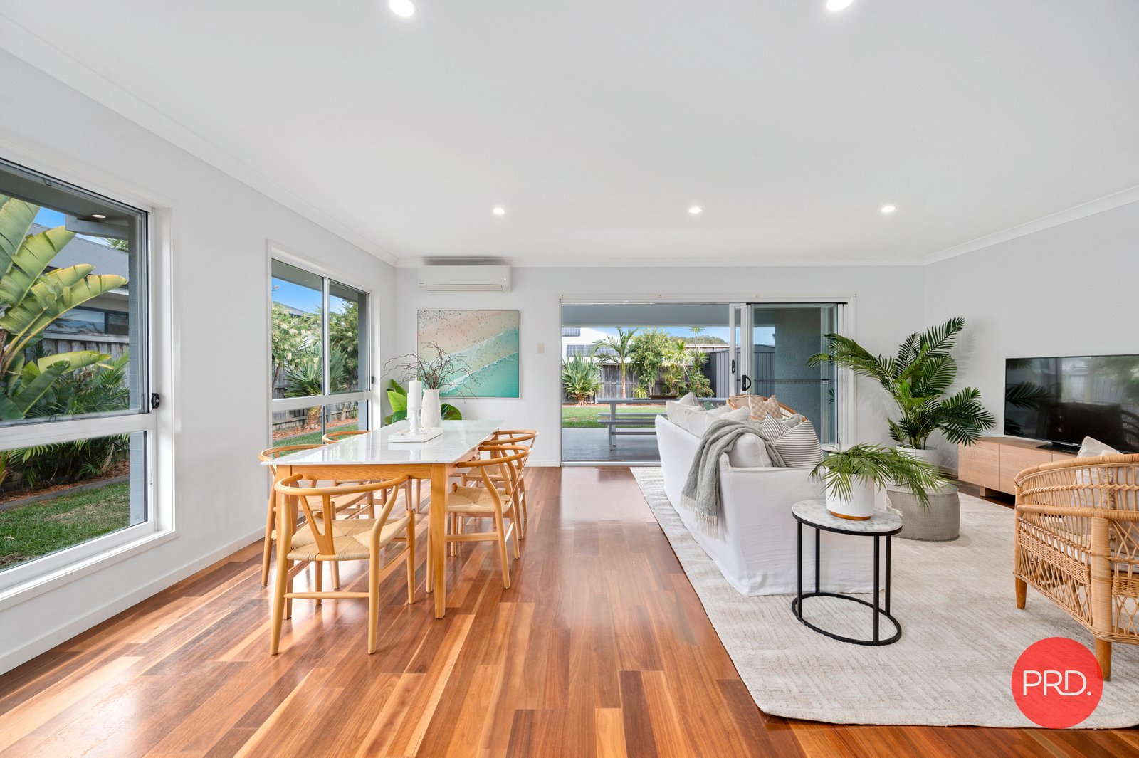 16 Watergum Close SAPPHIRE BEACH 7