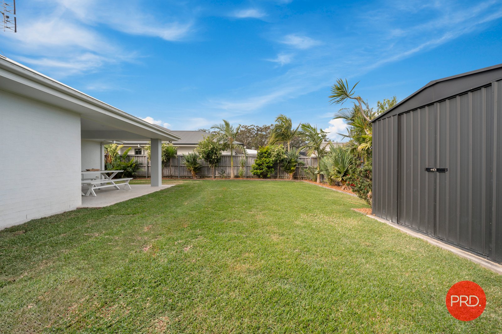 16 Watergum Close SAPPHIRE BEACH 18