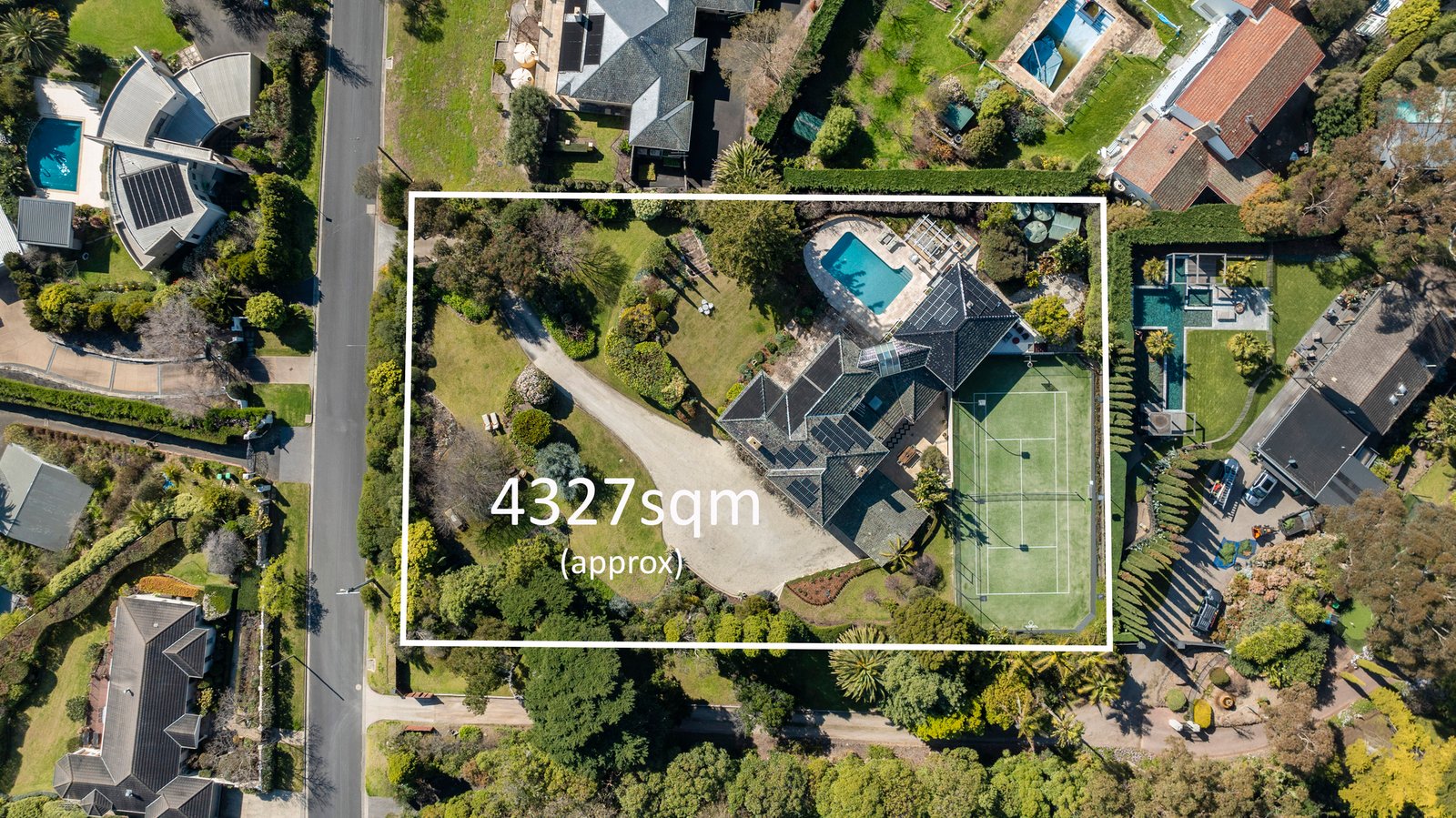 16 Watts Parade, Mount Eliza, 3930