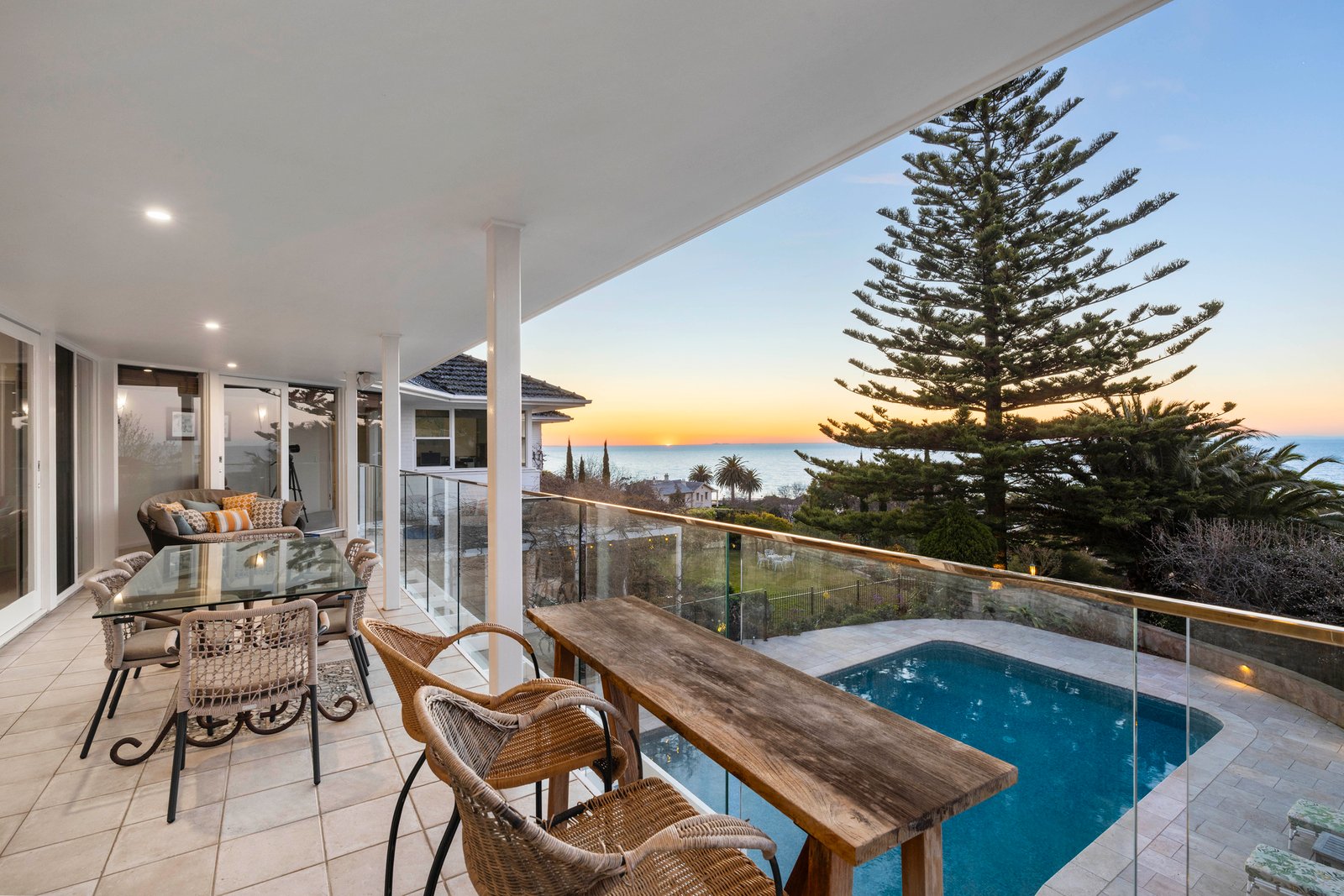 16 Watts Parade, Mount Eliza, 3930