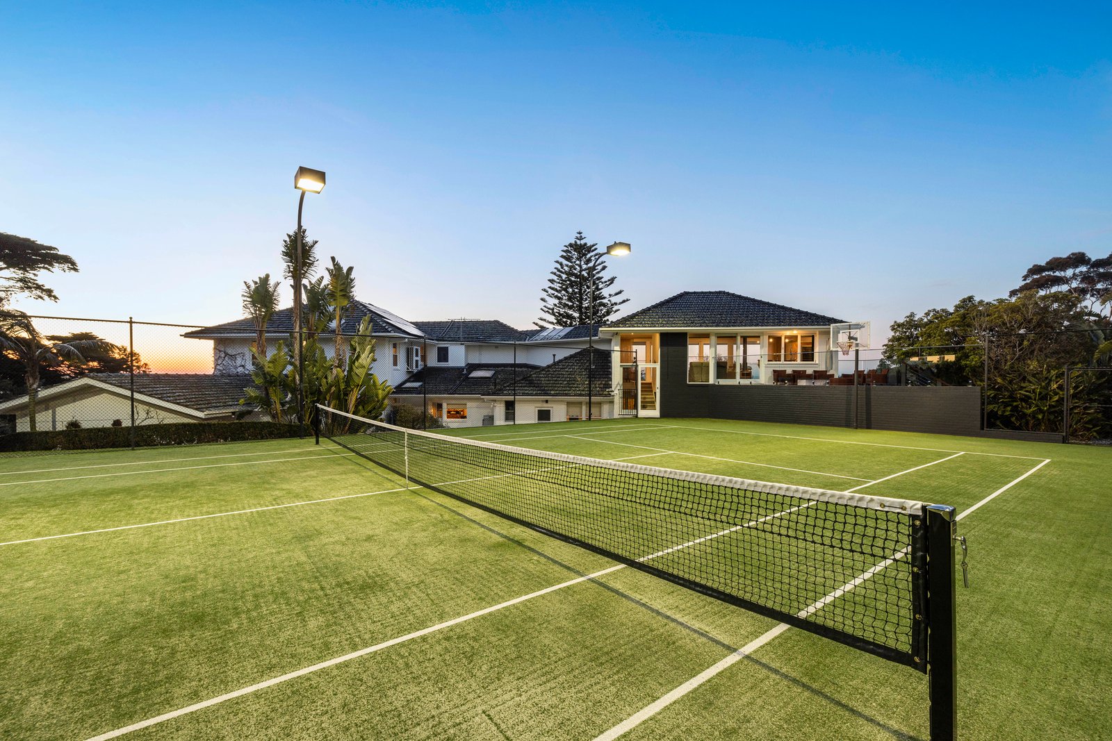 16 Watts Parade, Mount Eliza, 3930