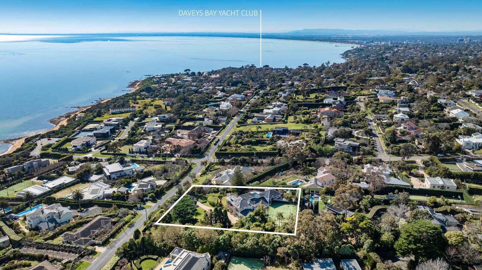 16 Watts Parade, Mount Eliza, 3930