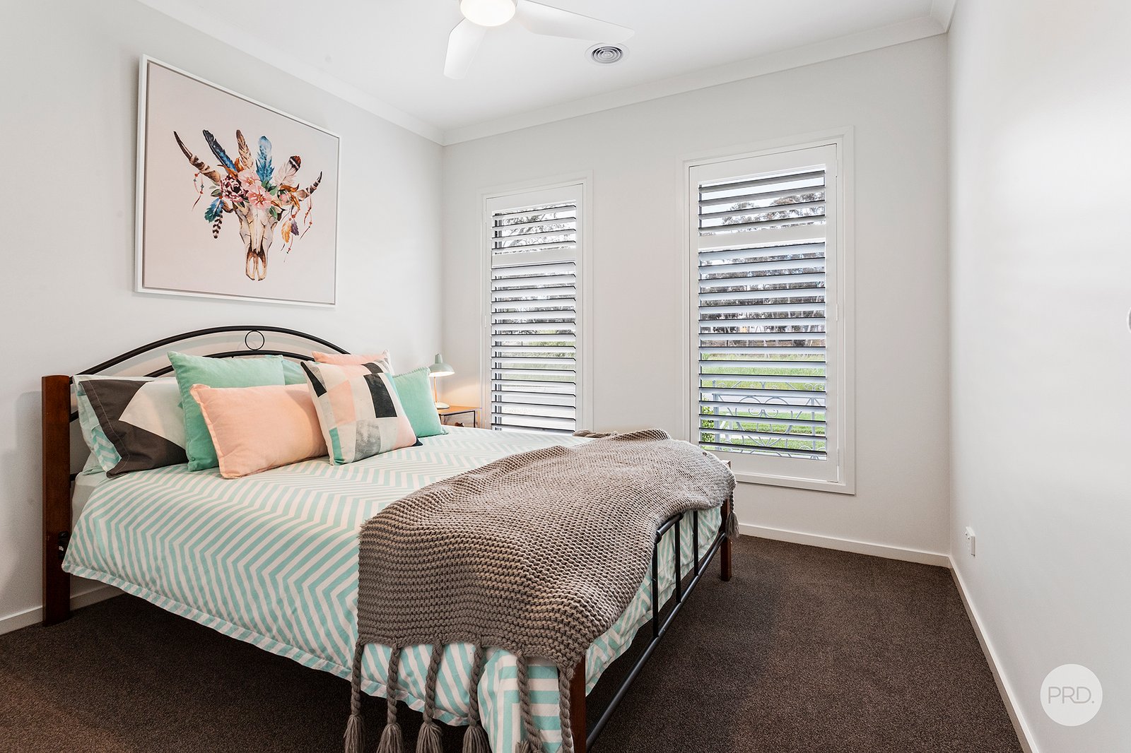 16 Webdon Drive NORTH BENDIGO 9