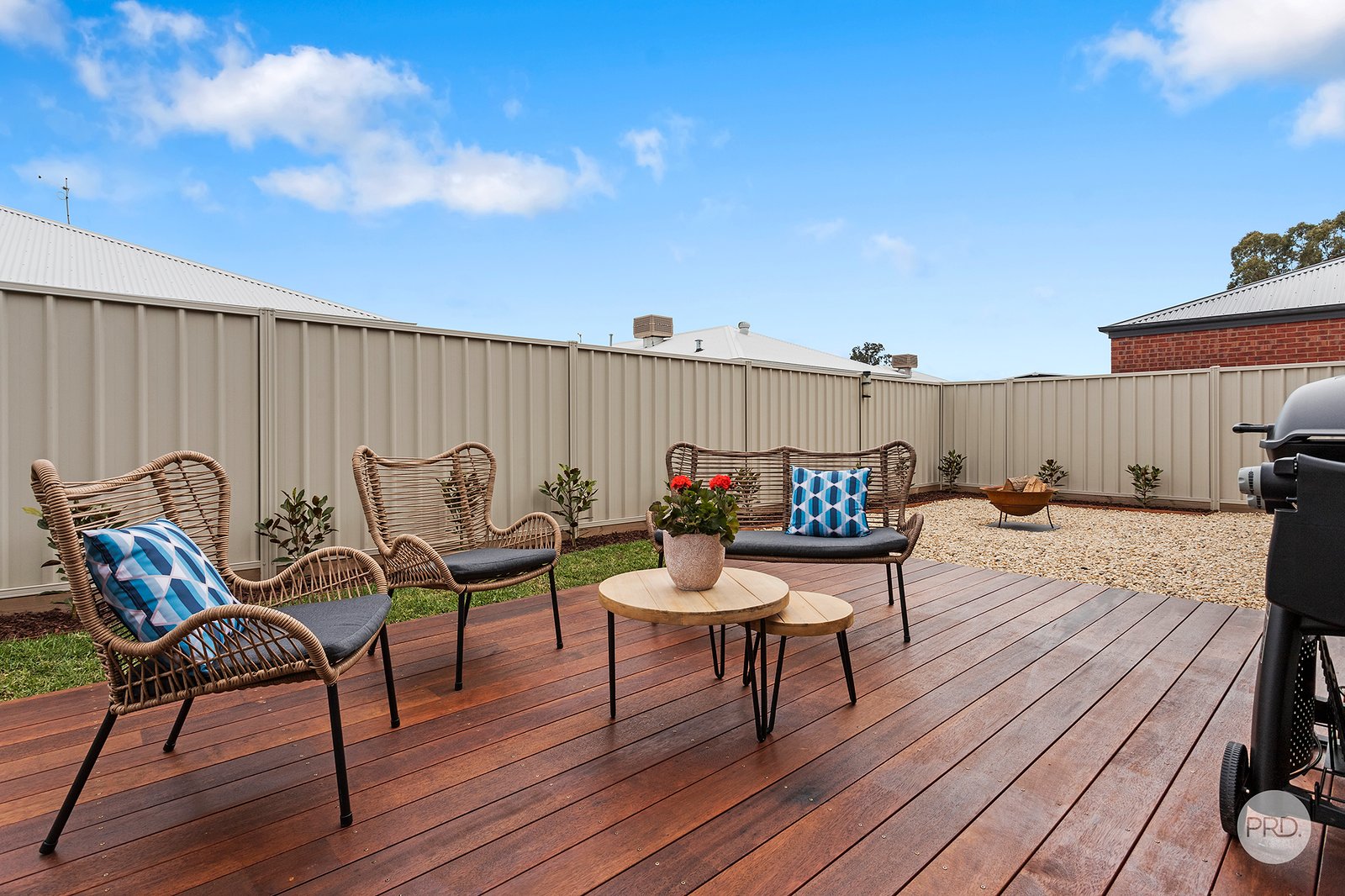 16 Webdon Drive NORTH BENDIGO 13