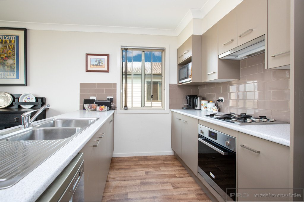 16 Wentworth Street TELARAH 3