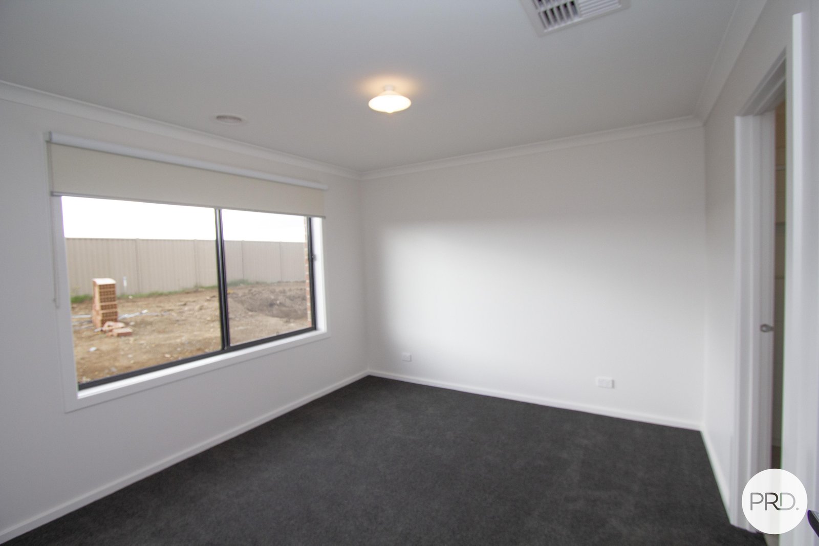 16 White Gum Way WINTER VALLEY 14