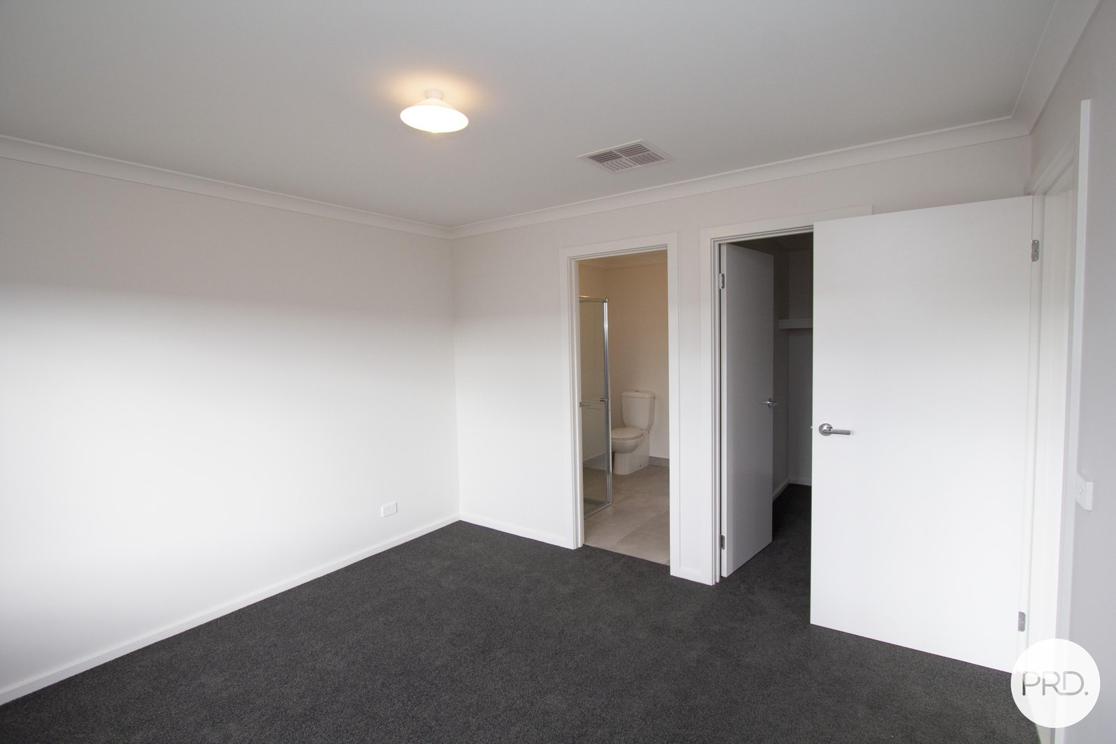 16 White Gum Way WINTER VALLEY 15