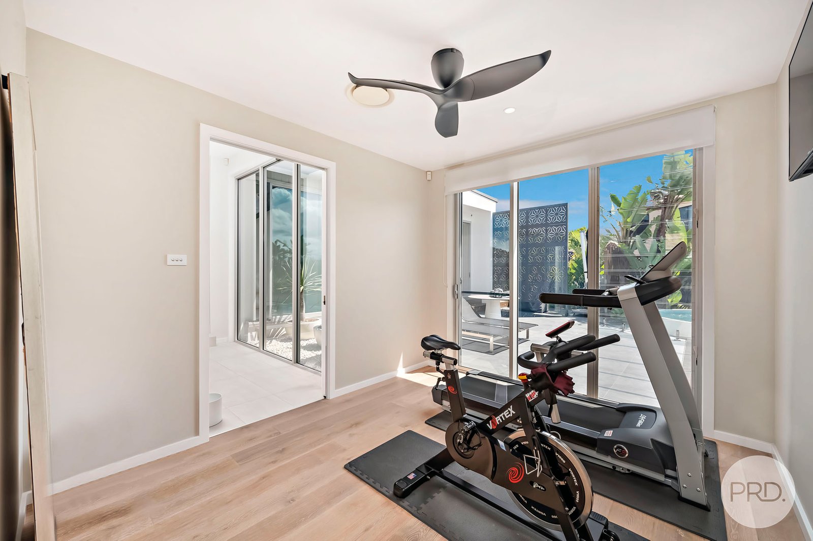 16 Whiting Place CORLETTE 27