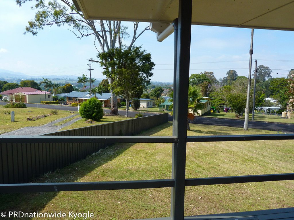 16 William Street, Geneva  KYOGLE 9