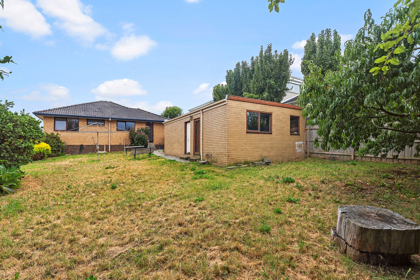 Real Estate and Property in 16 Wilma Court, Doncaster, VIC