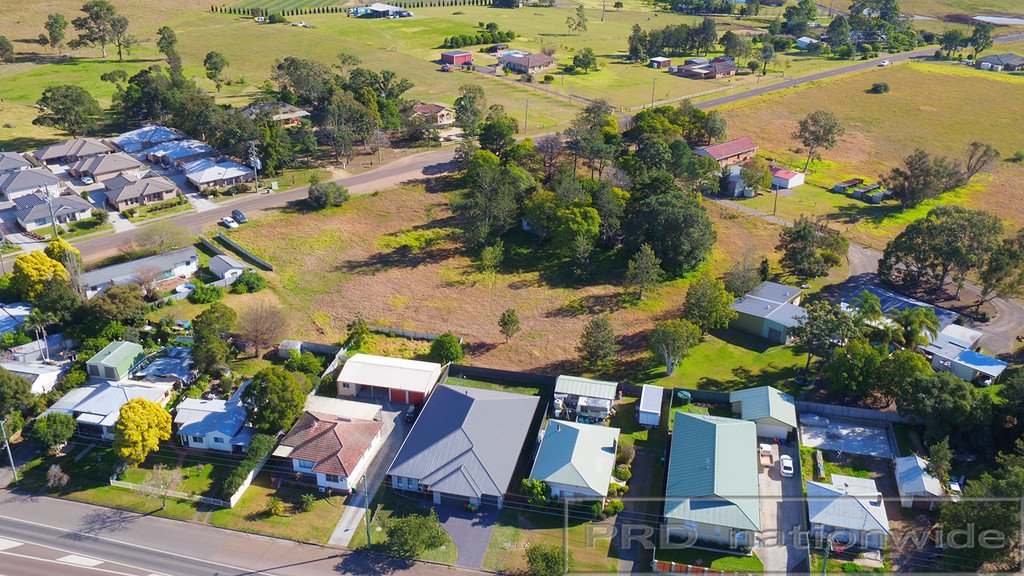 16 Windemere Road LOCHINVAR 6