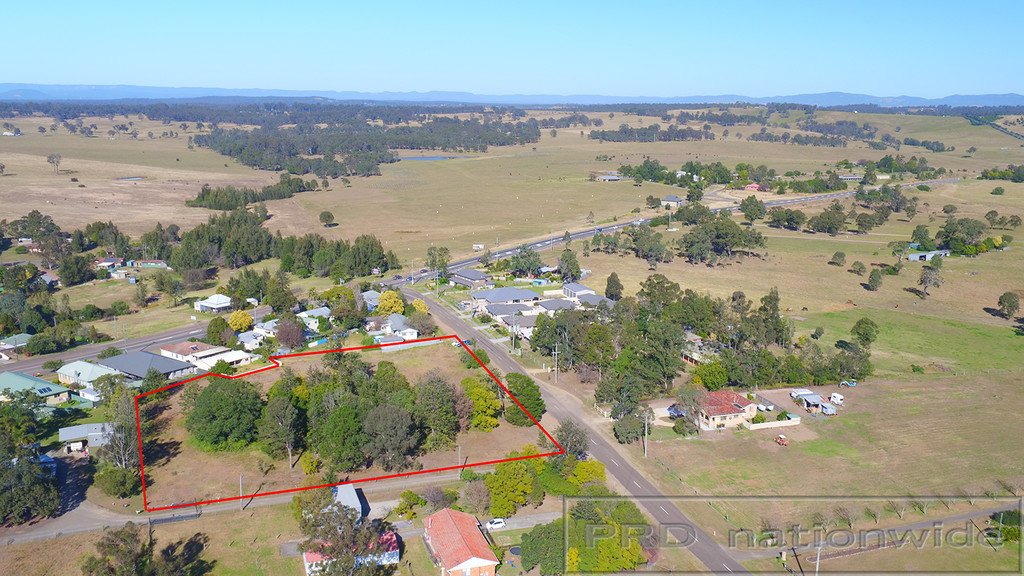 16 Windemere Road LOCHINVAR 8