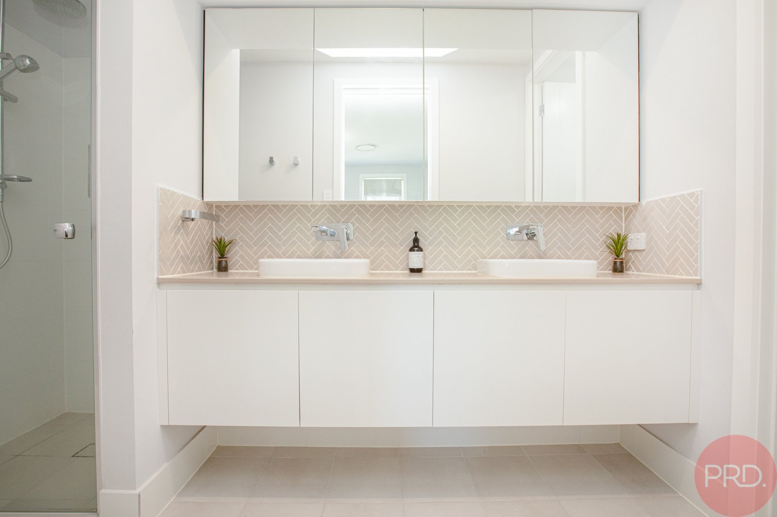 16 Windermere Road LOCHINVAR 18