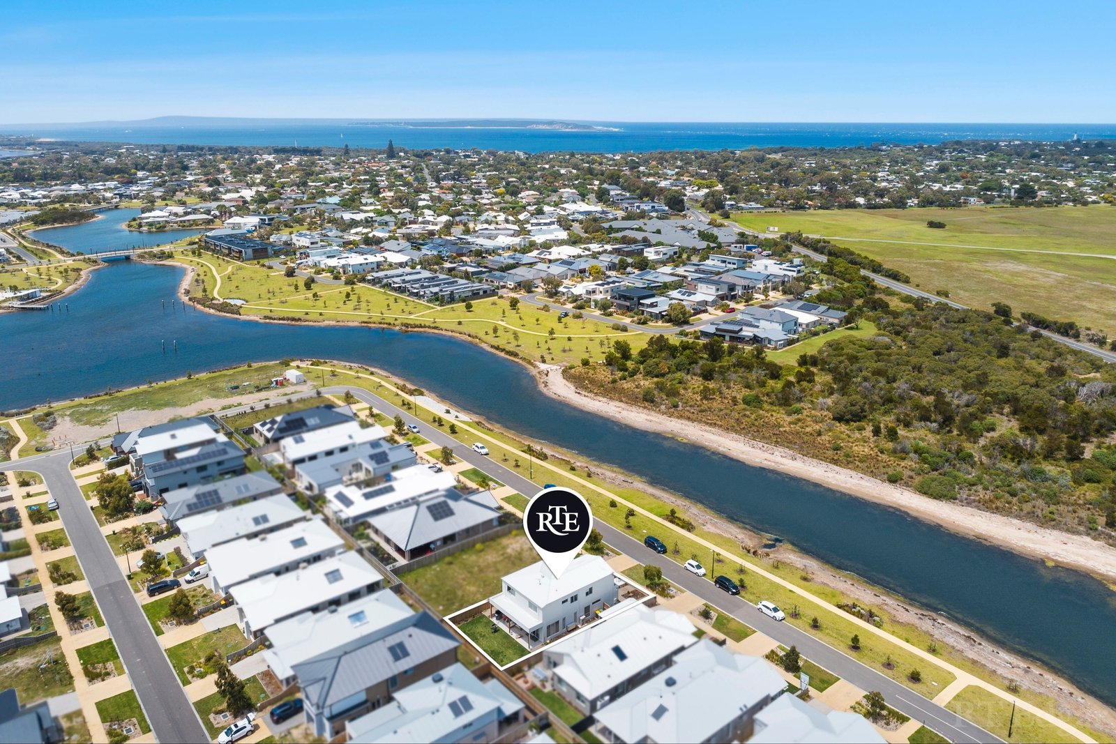 Real Estate and Property in 16 Wirilda Way, Point Lonsdale, VIC