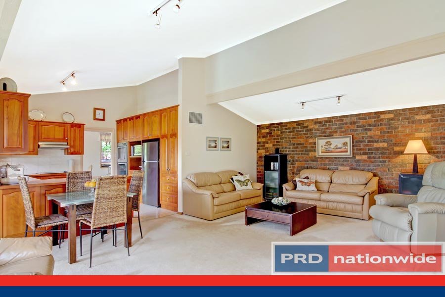 16 Woodcliff Parade LUGARNO 3