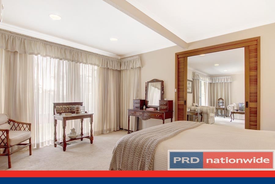 16 Woodcliff Parade LUGARNO 8