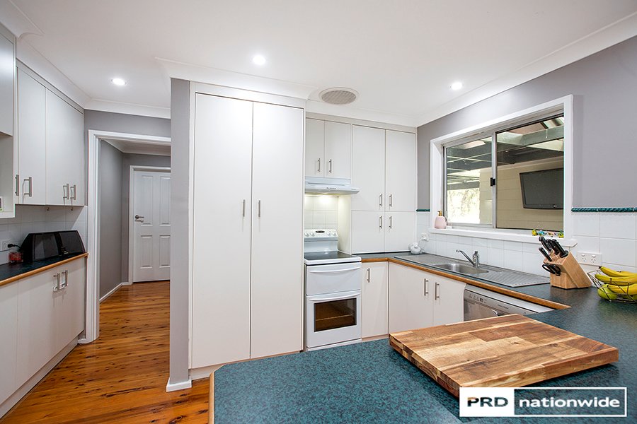 16 Wright Street TAMWORTH 3