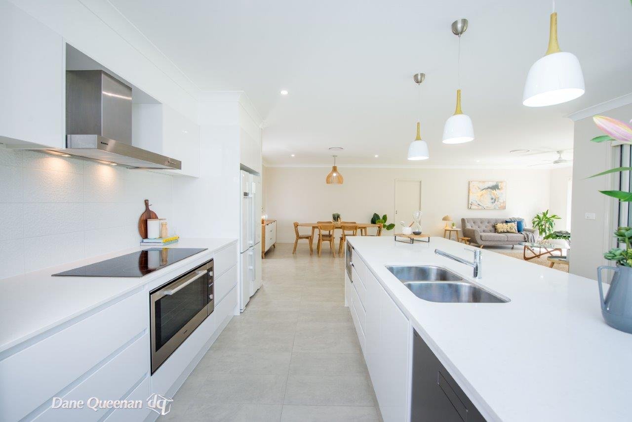 16 Wulung Street CORLETTE 8