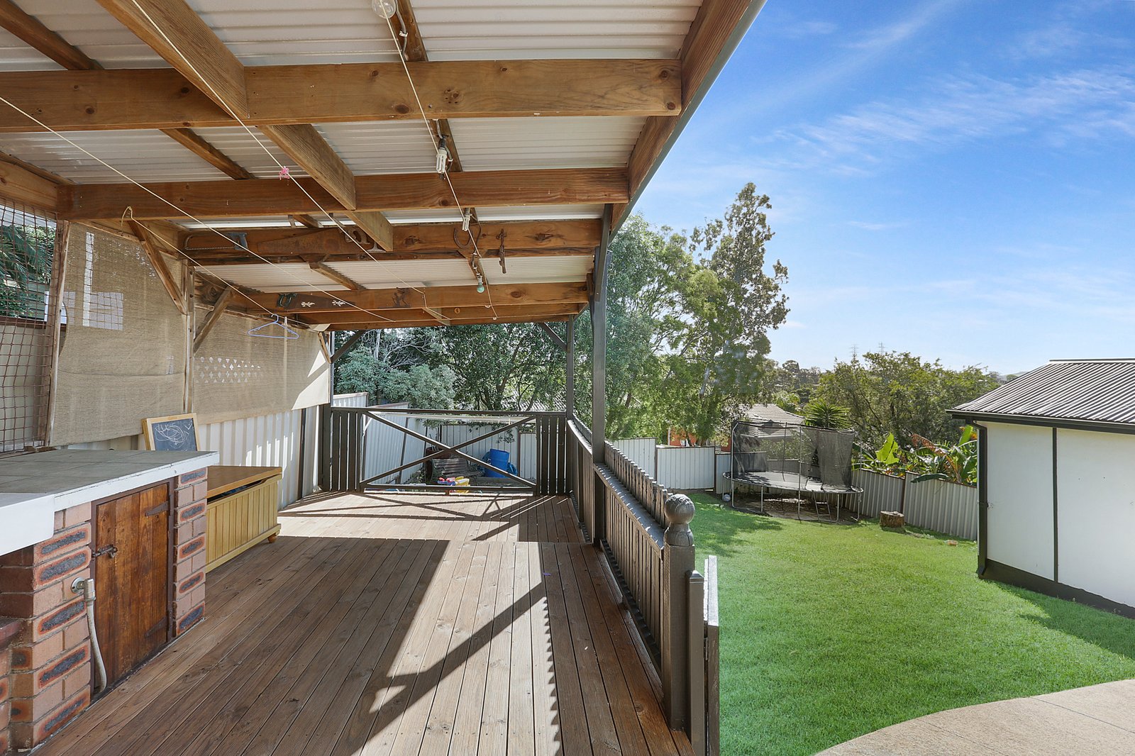 16 Wybalena Avenue KOONAWARRA 9