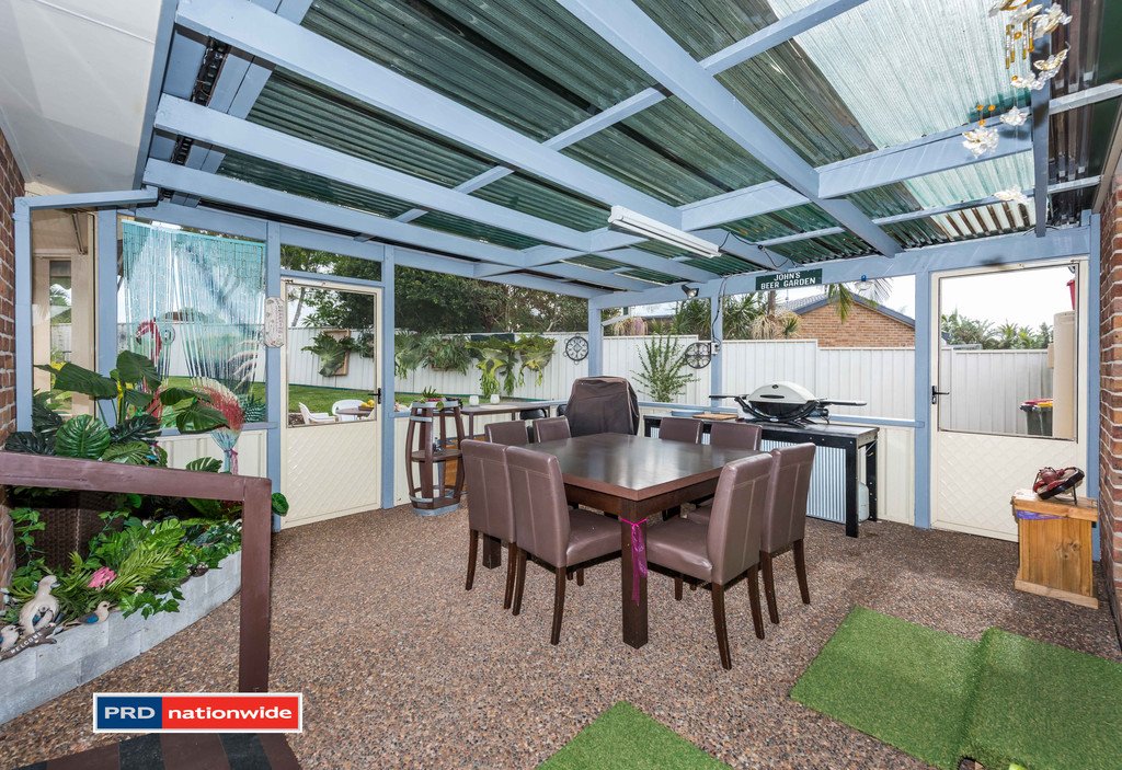 16 Yachtsman Crescent SALAMANDER BAY 5