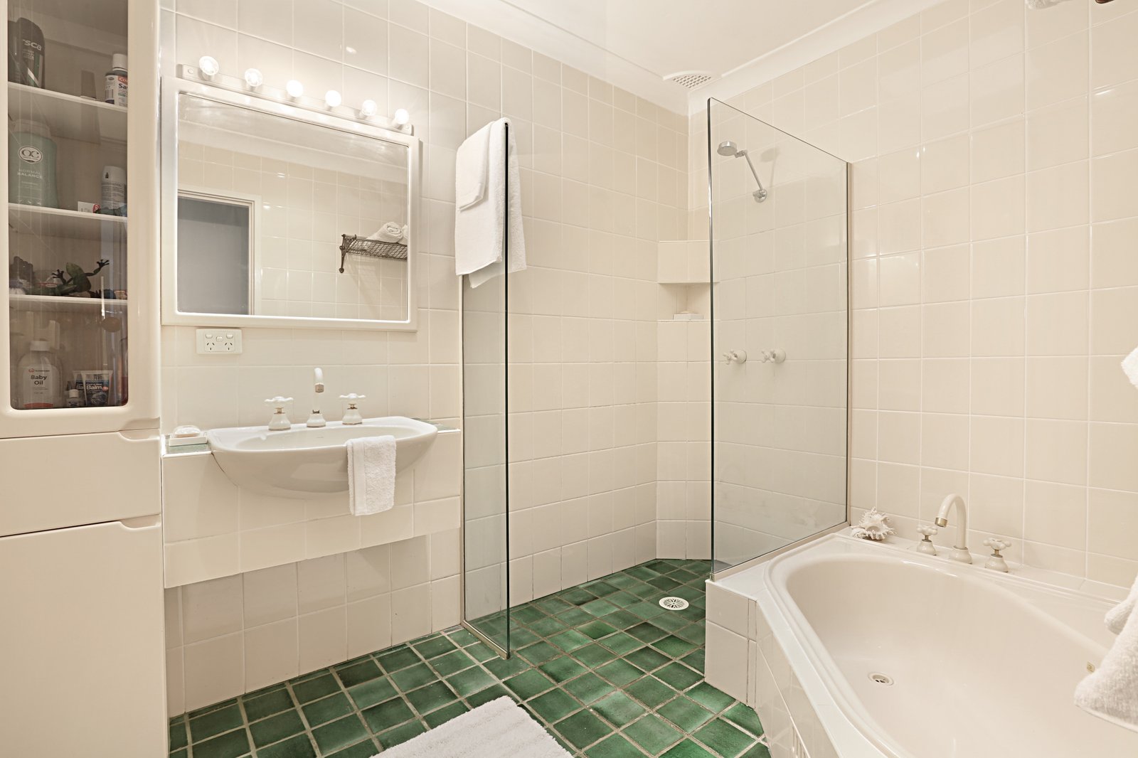 16 Zelang Avenue FIGTREE 9