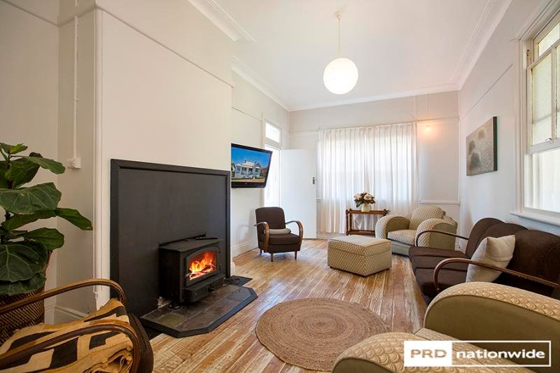 160 Brisbane Street TAMWORTH 2