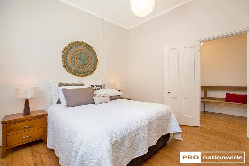 160 Brisbane Street TAMWORTH 4