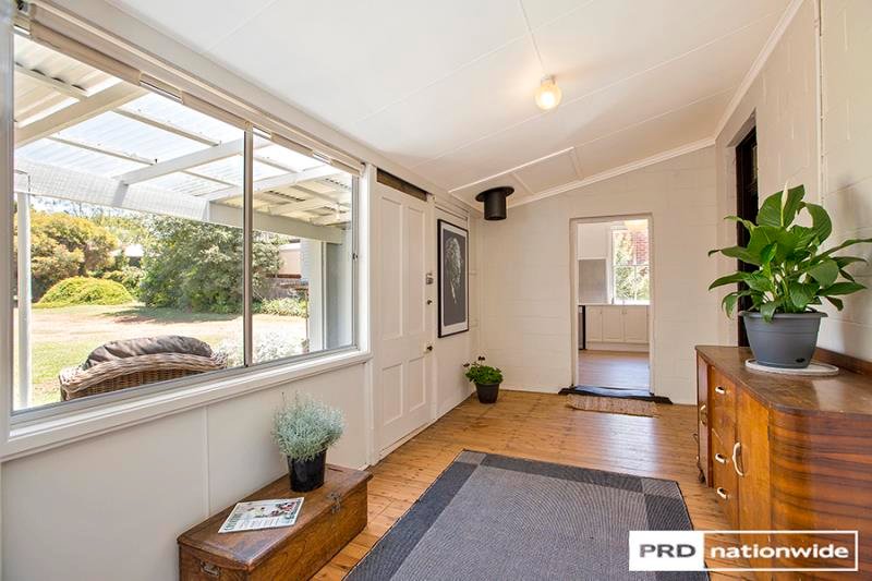 160 Brisbane Street TAMWORTH 6