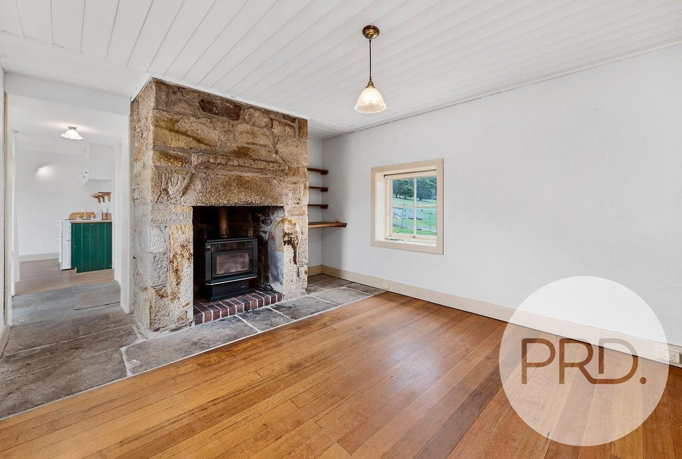 160 Cilwen Road CAMBRIDGE 3