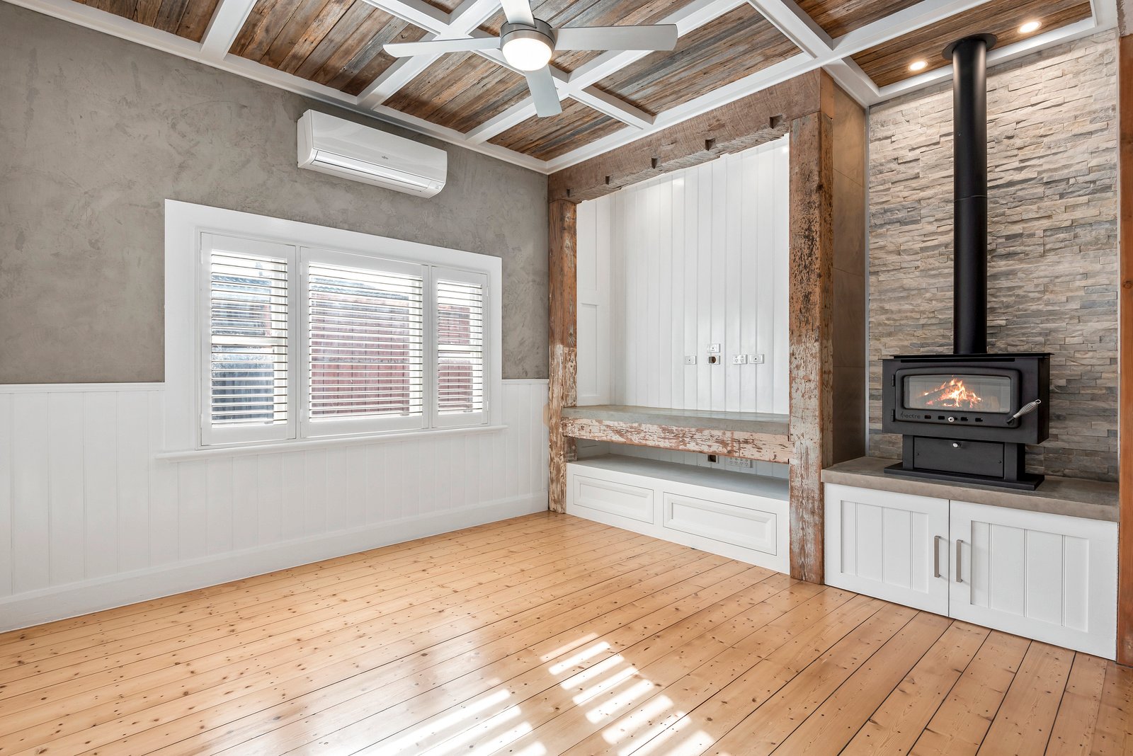 Gallery: 160 Francis Street