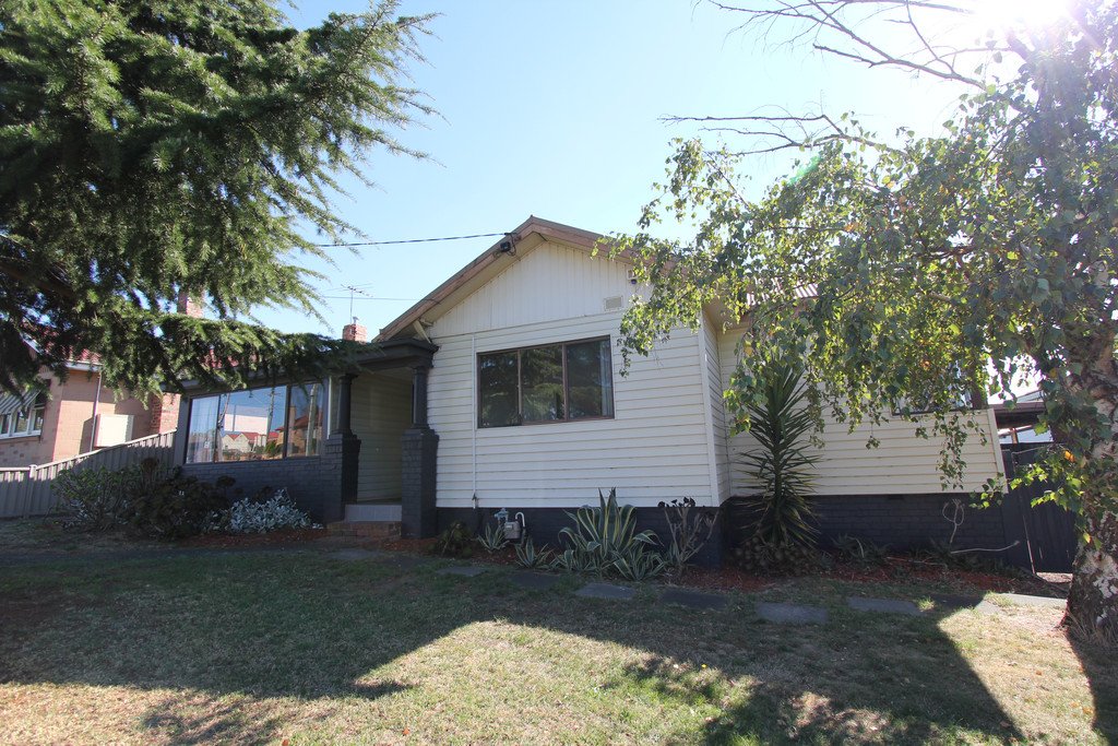 160 Fussell Street BALLARAT EAST 14