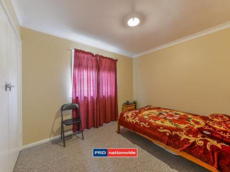 1/60 Kathleen Street TAMWORTH 6