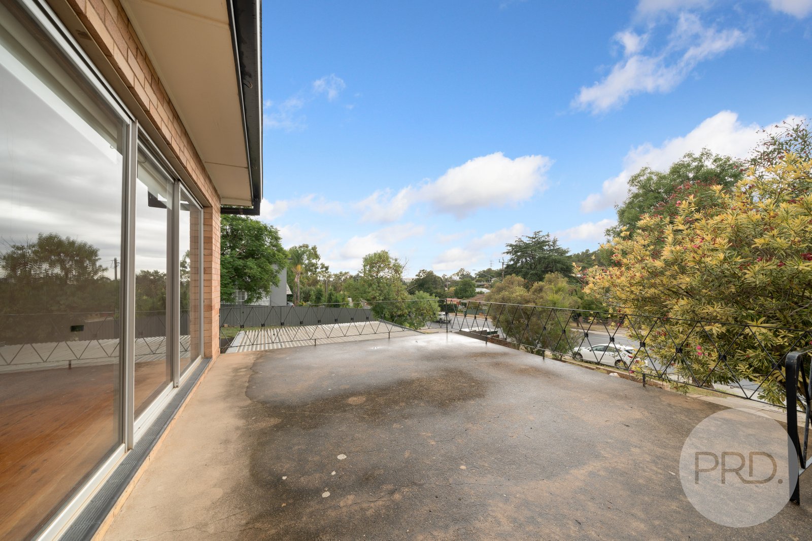 160 Lake Albert Road KOORINGAL 3