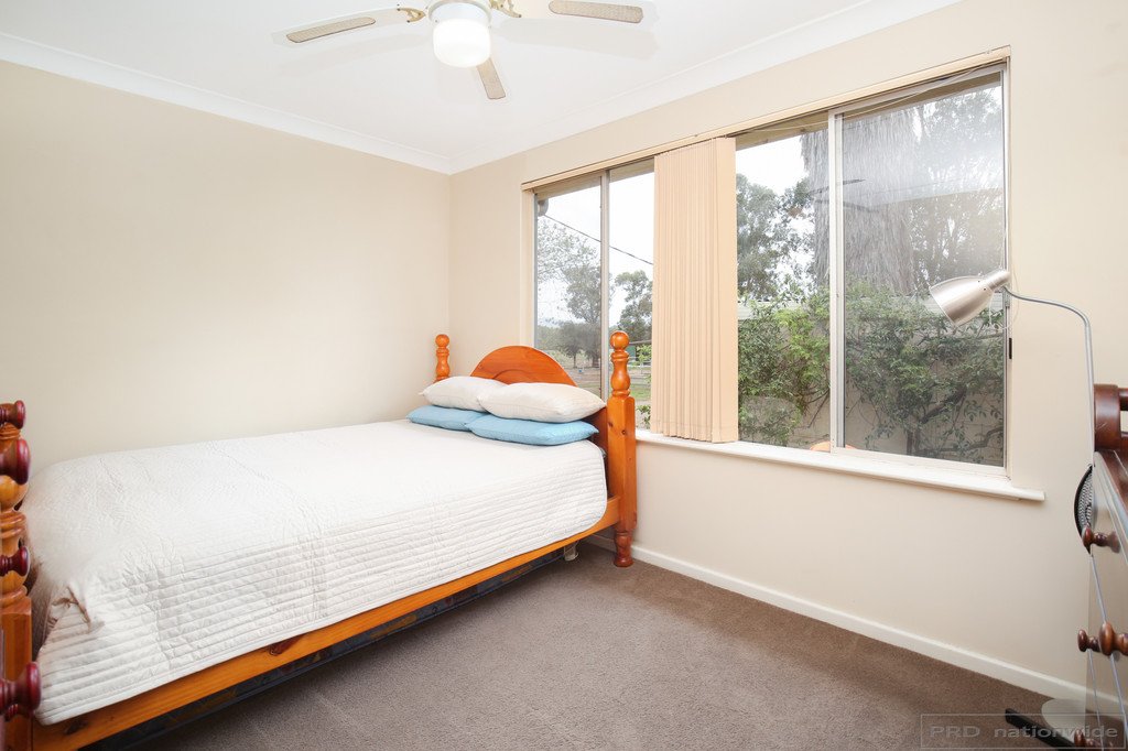 160 Majors Lane LOVEDALE 9