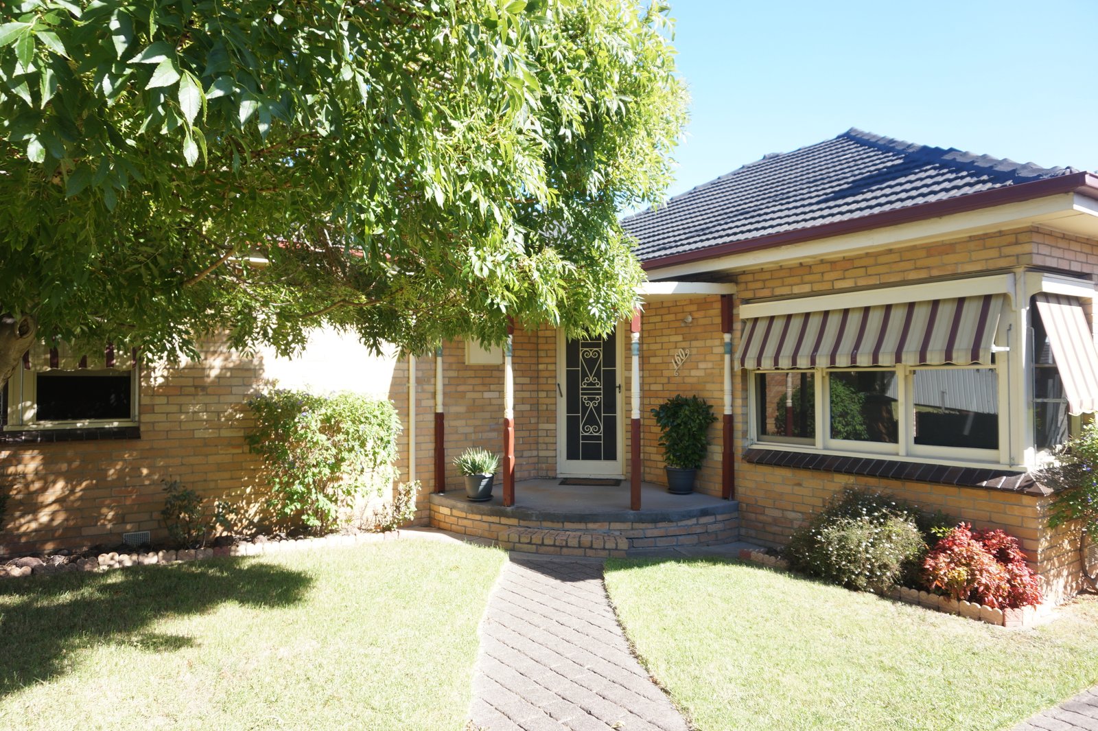 Gallery: 160 Ormond Road