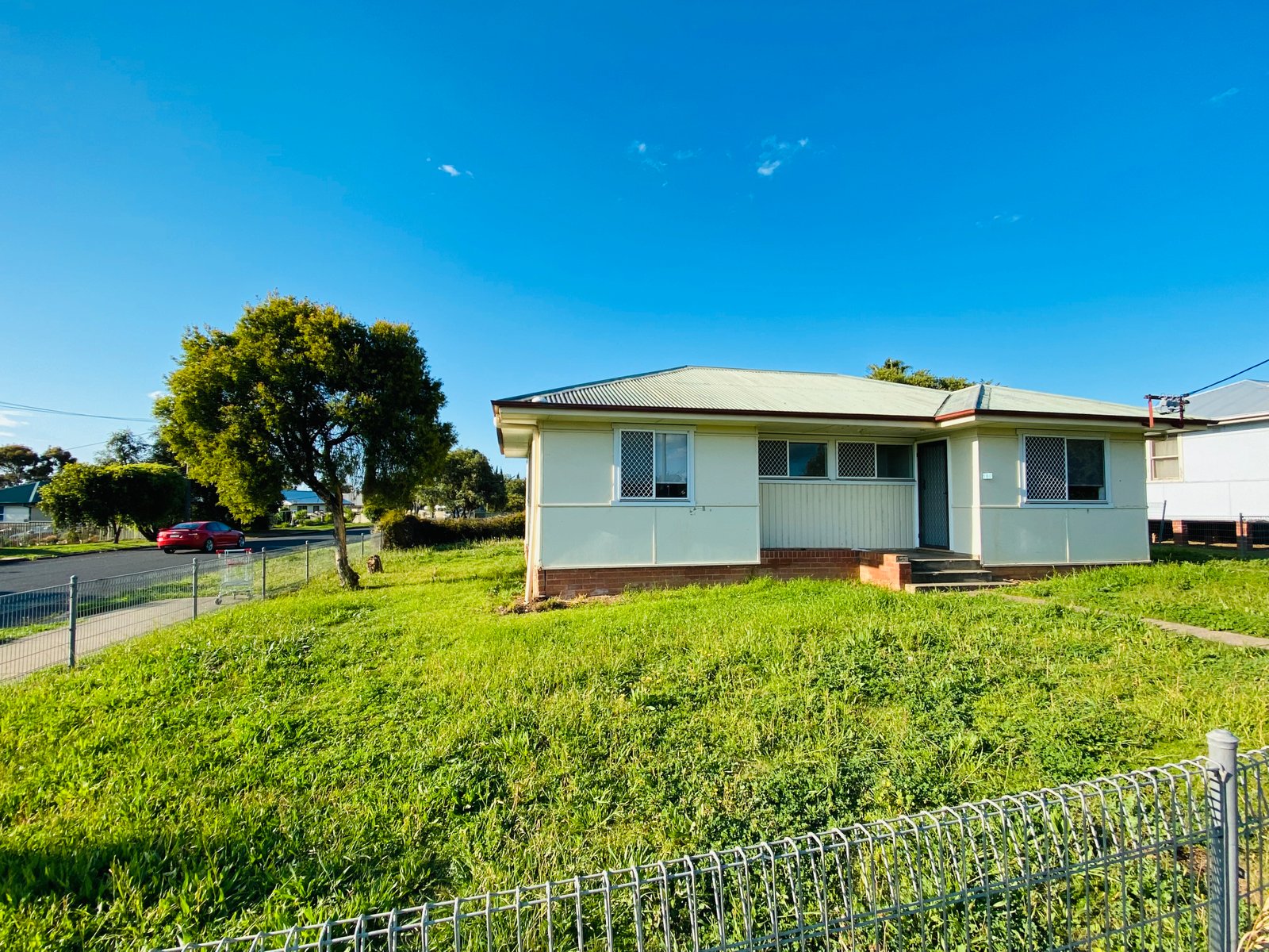 160 Robert Street TAMWORTH 2